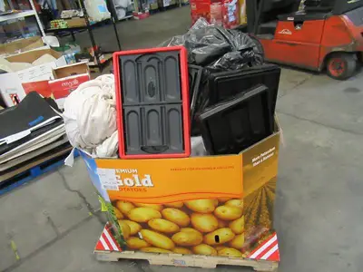 Pallet of Store Overstock and Ecommerce Product and Returns