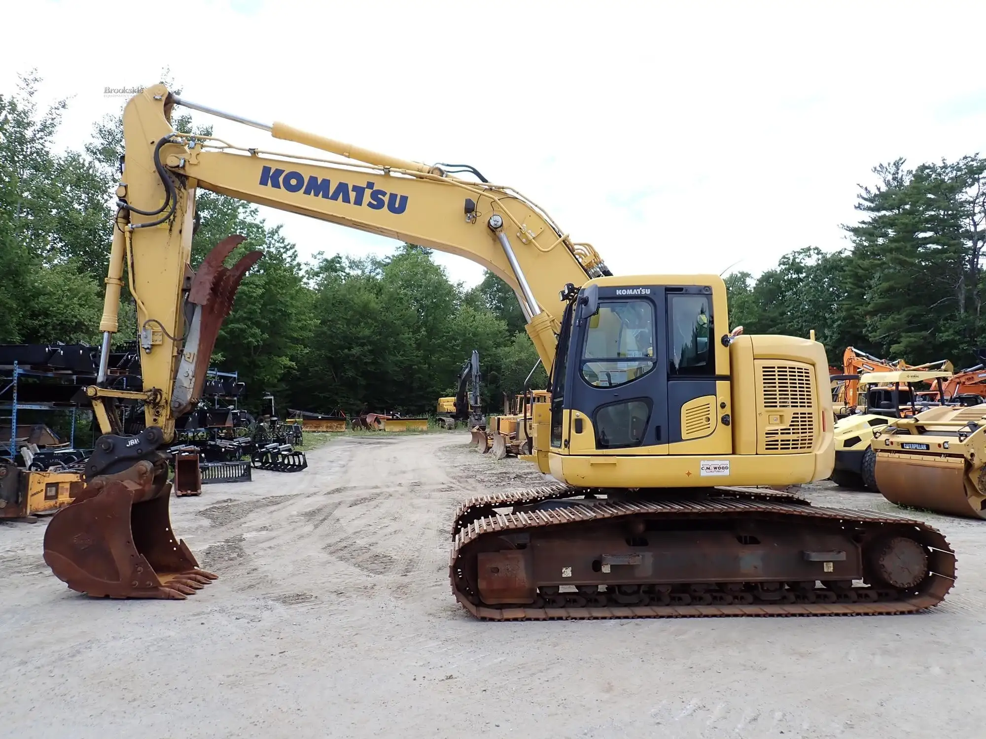 Used 2016 KOMATSU PC228US LC-10 Crawler Excavators Massachusetts US | Brookside Equipment Sales #1422157
