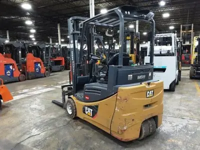 USED 2019 CATERPILLAR 2ET4000