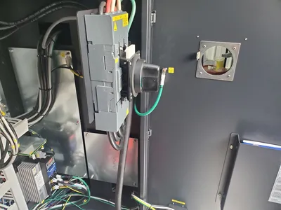 2021 DOOSAN DVF 5000 Vertical Machining Centers (5-Axis or More) | Machinery Resources International (25)