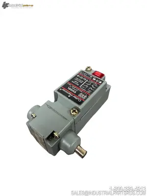 Used CUTLER-HAMMER E50SBL Relays & Switches Kentucky US | Industrial Parts R Us Inc. #1443953