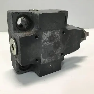 USED VICKERS CVCS25C1S2W24510AP10