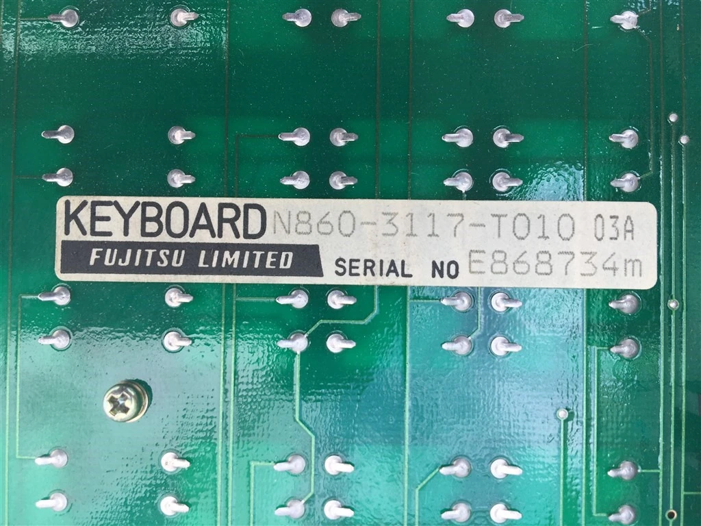 USED SIEMENS N860-3117-T010 FUJITSU KEYBOARD-