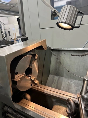USED COLCHESTER TRIUMPH 2000