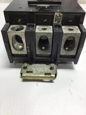 Square D LA-Series I-Line Molded Case Circuit Breaker