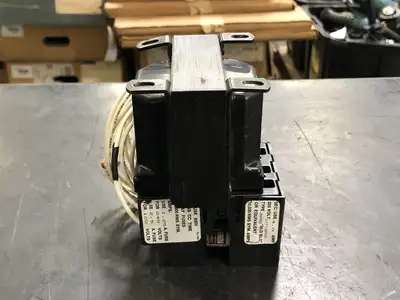 0.60 kVA Control Transformer, 120/240 pri. volts, 24 sec. volts E060E3PB