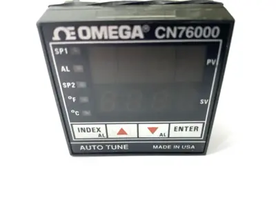 Used OMEGA Autotune Temperature Controller 1/16 DIN 100-240VAC Temperature Controls Michigan US | Maverick Industrial Sales #1393172