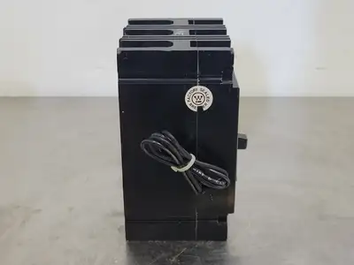 60 Amp, 3 Pole, 240 volts Circuit Breaker w/ Shunt Trip Aux. Switch