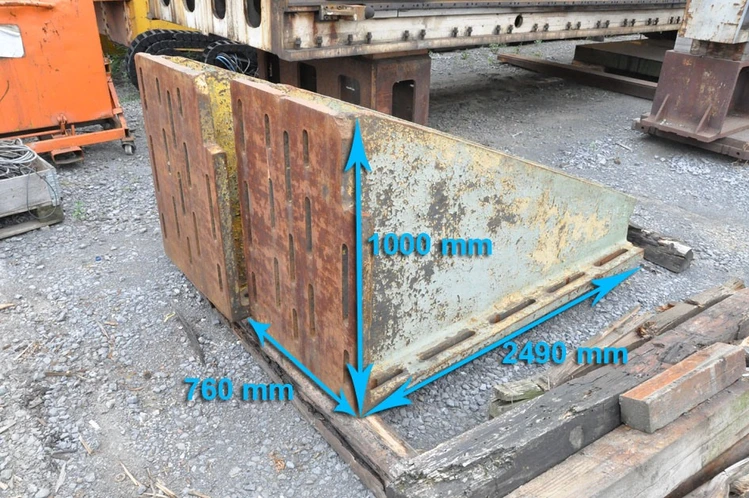 Used CLAMPING BRACKET 2490 X 1000 X 760 MM Angle Plates BE | Apt International N.V #366377