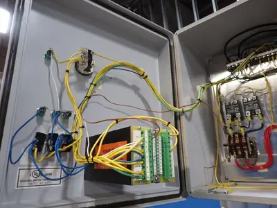 94" X 38" X 35" Salt Spray Cabinet
