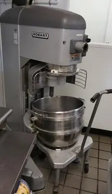 USED HOBART HL662