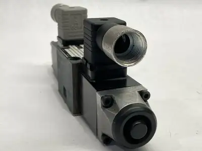 4WE6D51/0FAG24NZ45/V | Rexroth  Hydraulic Solenoid Spool Valve - New Other