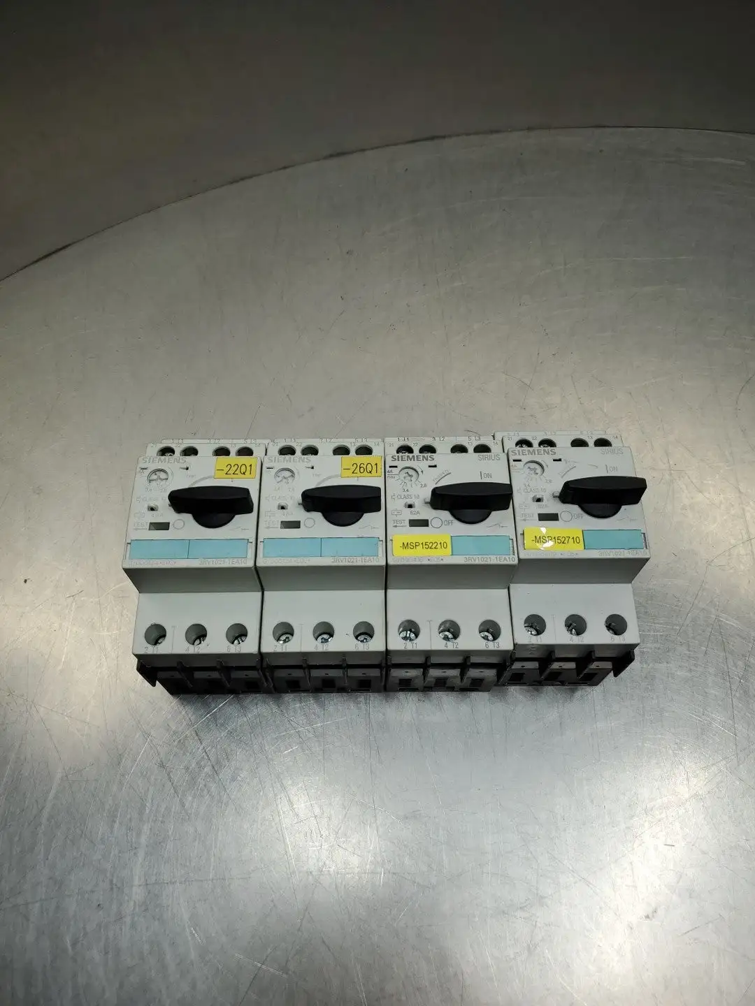 USED Siemens 3RV1021-1EA10 Circuit Breaker/Motor Protector, 4A