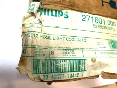 New | in-Stock Philips Fluorescent Tube 20W 24" Cool White BOX OF 4 Light Source Equipment Michigan US | Maverick Industrial Sales #1401830
