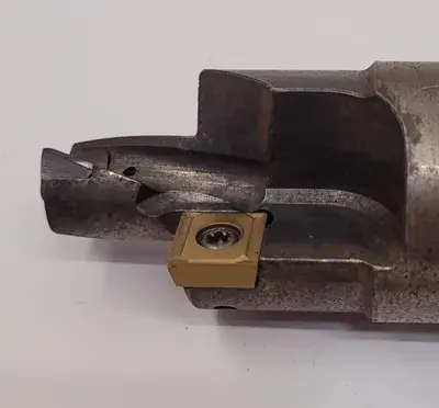 USED KENNAMETAL DK1011432D