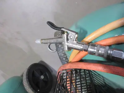 SPEED AIRE AIR COMPRESSOR