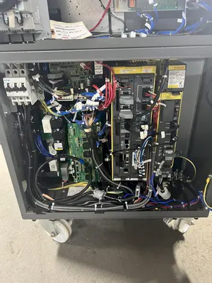 USED 2017 FANUC R2000IB/210F