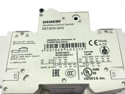 USED SIEMENS MINIATURE CIRCUIT BREAKER 3P 60A W/ 5ST3010-0HG SWITCH