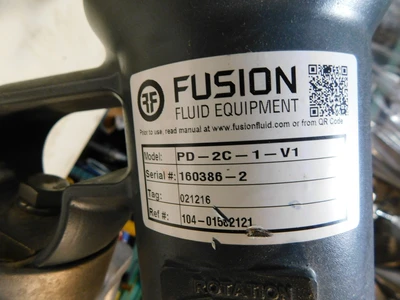 USED FUSION FLUID EQUIPMENT PD-2C-1-V1
