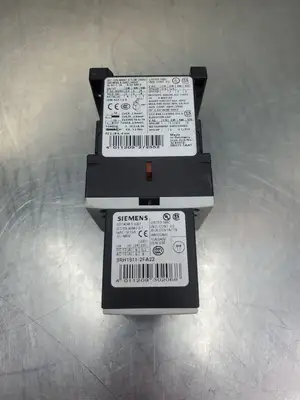 Siemens 3RT10151BB42 Sirius Contactor w/3RH19112FA22 Module. 4E50