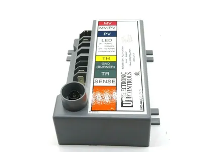 NEW CARRIER CORP LH33CZ010 IGNITION MODULE