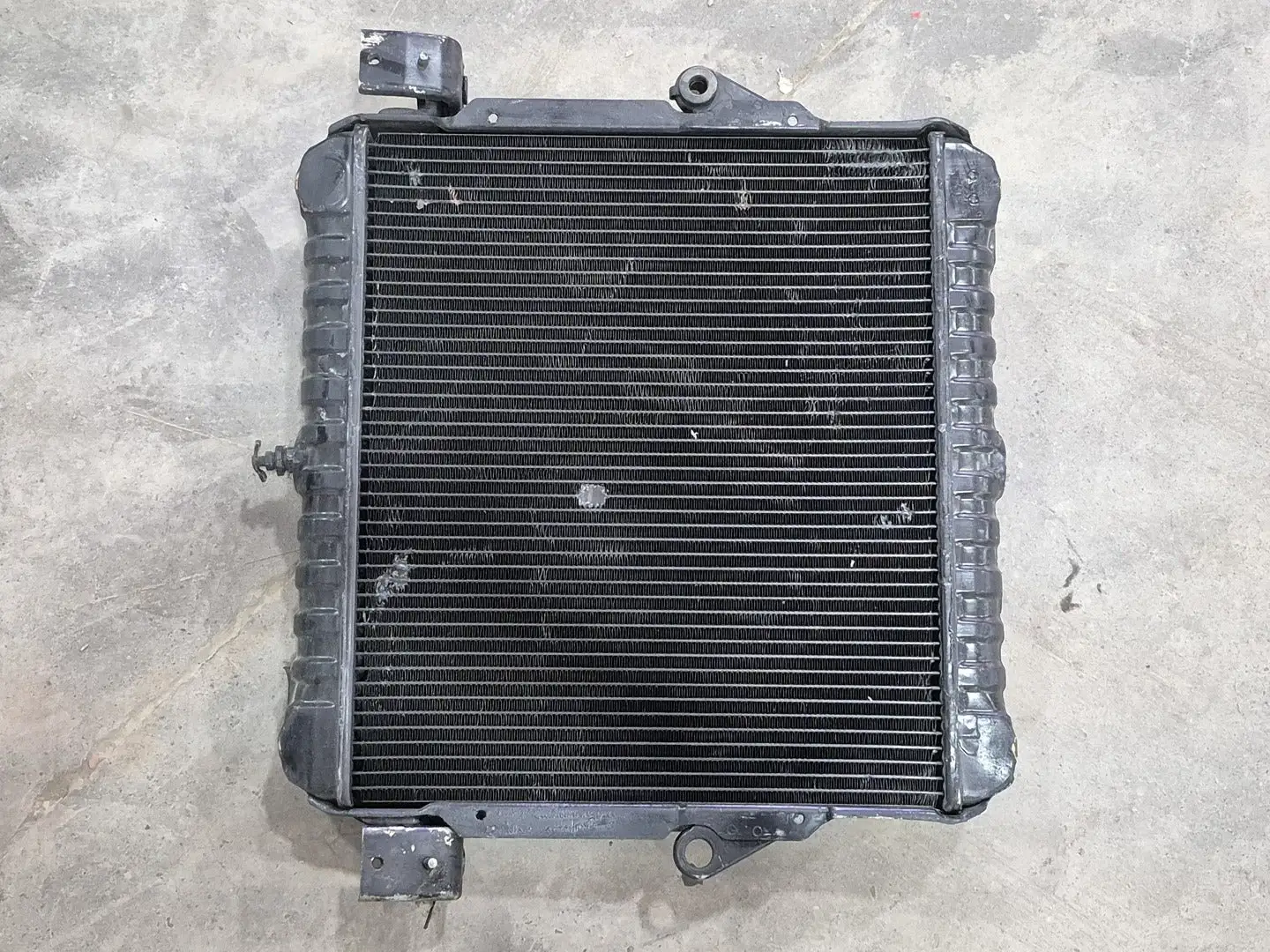 USED TOYOTA 16400-17300