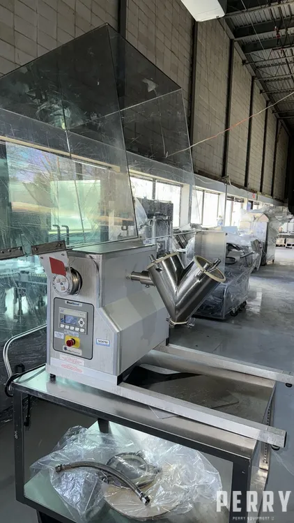 _UNKNOWN_ _UNKNOWN_ Mixer Powder Tumbling | Perry Equipment