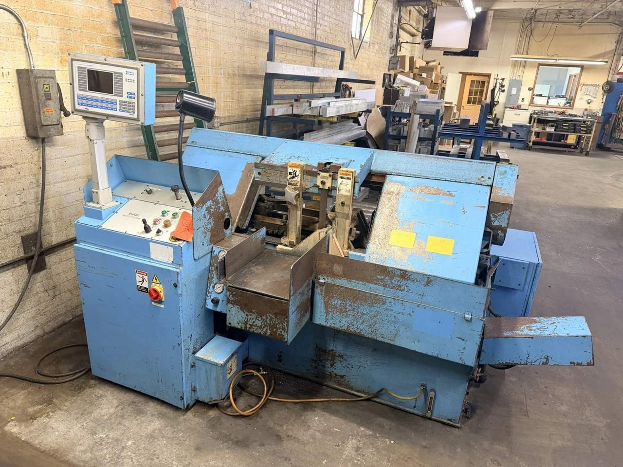 Used 1998 DOALL C-3300NC Horizontal Band Saws Michigan US | Revelation Machinery #1511094
