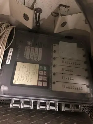 PRAXAIR AMMONIA & SILANE MONITORS FOR GAS CABINET