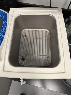 Used _UNKNOWN_ _UNKNOWN_ Ultrasonic Cleaning Machines Rhode Island US | Federal Equipment Company #1347610