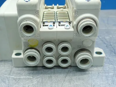Used SMC VV5QC1106N7FD3 Solenoid Valves Ohio US | HGR 24 #1084896