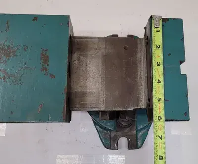 6" VISE ON SWIVEL BASE - 6" WIDE JAWS - APPROX. 16" OVERALL LENGTH
