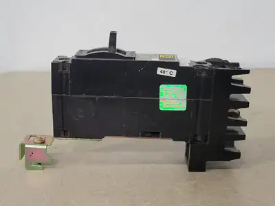USED SQUARE D FH16015B