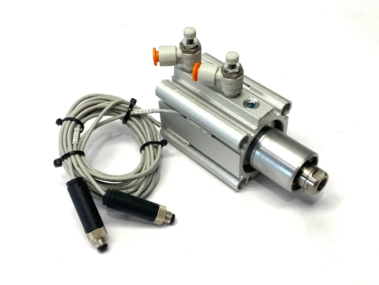 Used SMC Pneumatic Swing Clamp Cylinder 40mm Bore 10mm Clamp Stroke Pneumatic Cylinders Michigan US | Maverick Industrial Sales #1419231