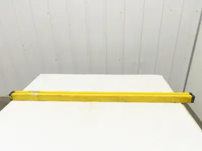 Sick 30-MGS Safety Light Curtain Sender Transmitter 1200mm x 18m MGSS120-12