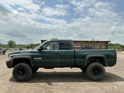 USED 1999 DODGE RAM 2500