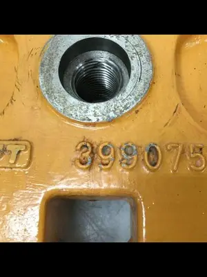 USED CINCINNATI MILACRON 3990757