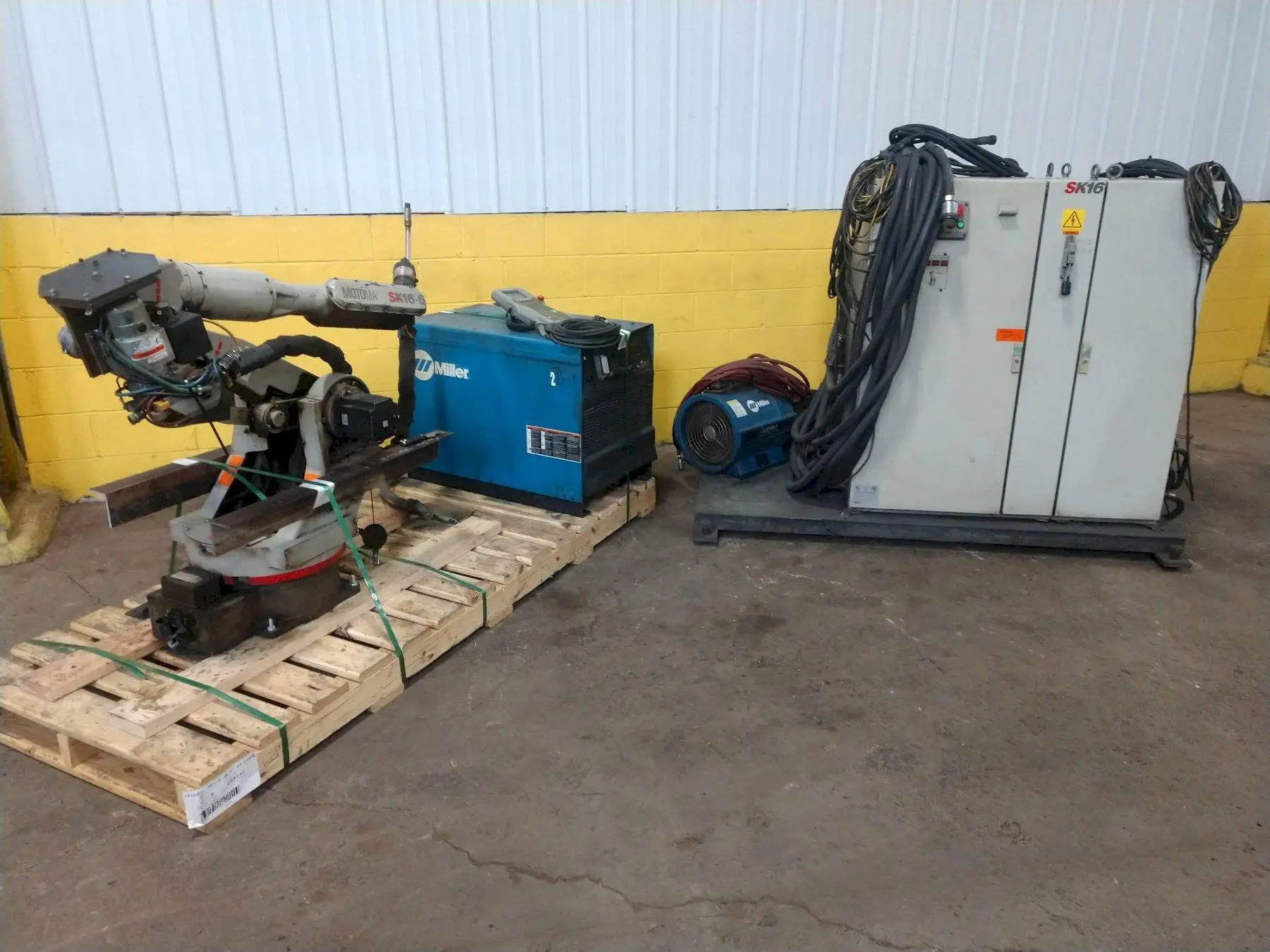 USED MOTOMAN SK16-6