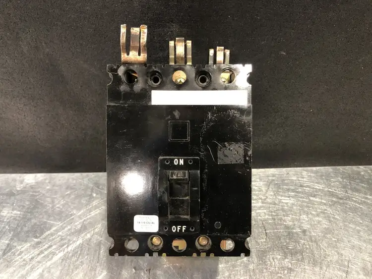 Used SQUARE D FA36070 Switchgears British Columbia CA | Lenmark #243994