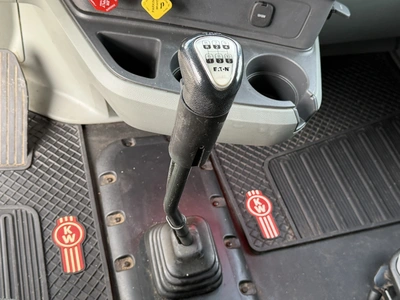 Used 2022 KENWORTH T880 TRUCK TRACTOR Conventional trucks Michigan US | Miedema Asset Management Group #1709428