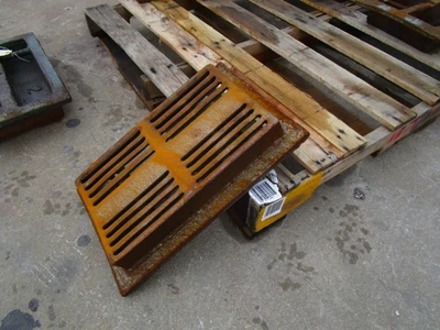 Ball Mill Discharge Door. 9" x 15.5"