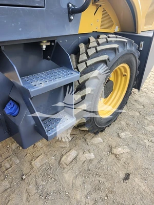 USED 2022 XCMG CV83PDU