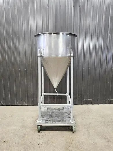 Used 125 Gallon Tank, 304 Stainless Steel
