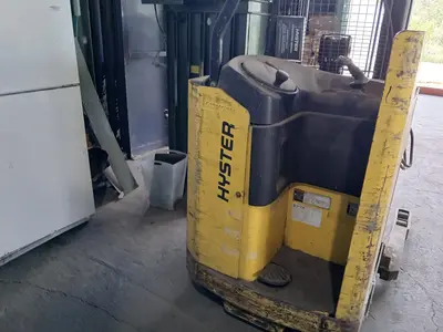 Used 2017 HYSTER 40-E30H5D3 Reach Trucks Florida US | Proxy Equipment #1385239