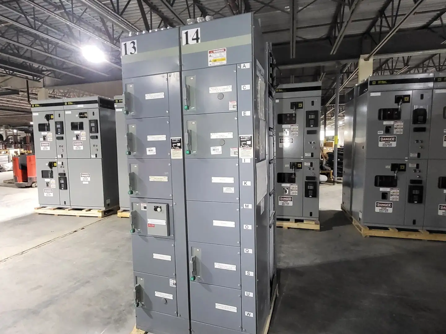USED SQUARE D MODEL 6