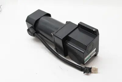 Oriental Motor USM590-511W-1 Speed Control Motor w/ Right Angle Head 5GU7.5RA