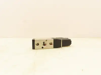 Shako PU322-02-S Pneumatic Pilot  Solenoid Valve 24VDC 3/2Way