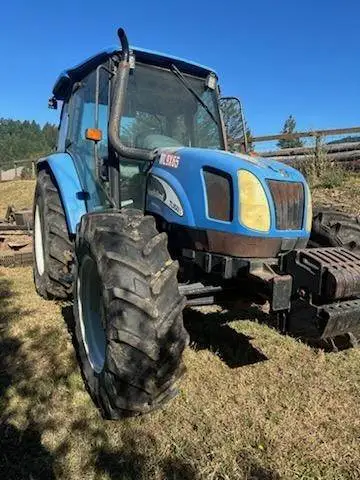 Used 2005 NEW HOLLAND TL100A Tractors & Trailers | Ben Kaplan Equipment #1182417
