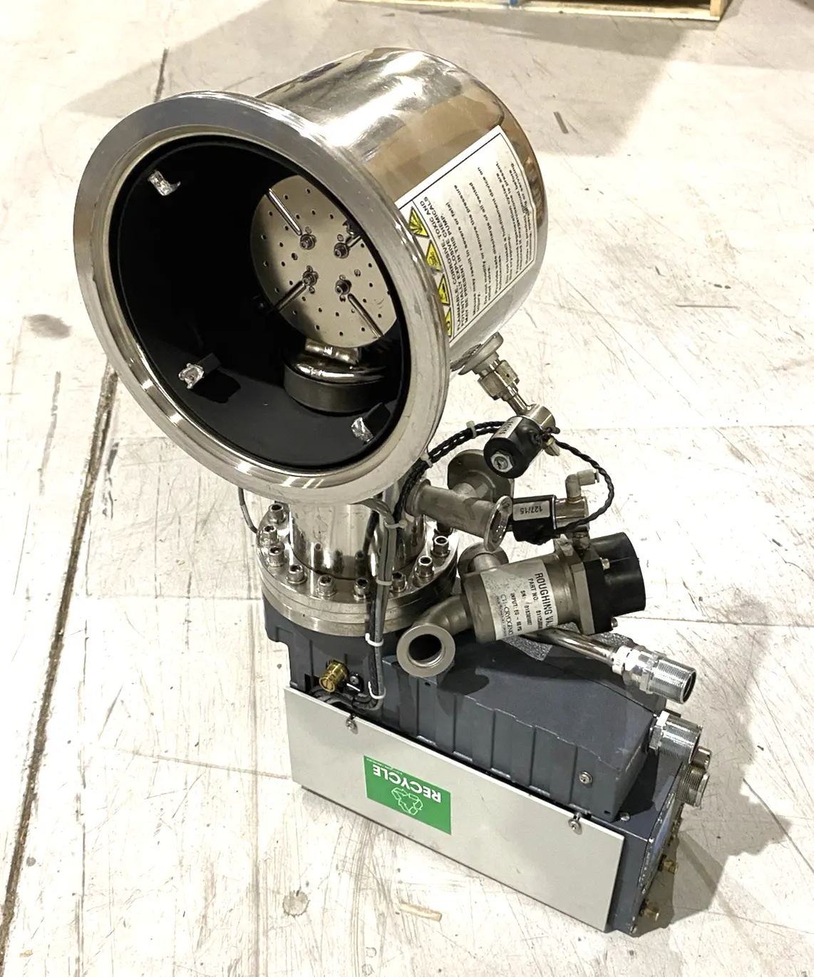 Used Brooks CTI Cryogenics OnBoard Cryopump Vacuum Pumps Michigan US | Maverick Industrial Sales #1423195