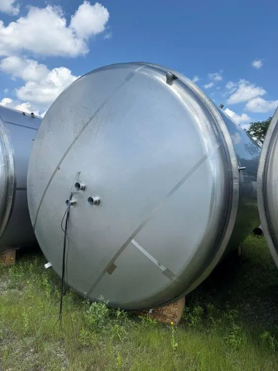 Used 1995 MUELLER 8,300 GALLON Stainless Steel Tanks New Jersey US | Perry Equipment #913006